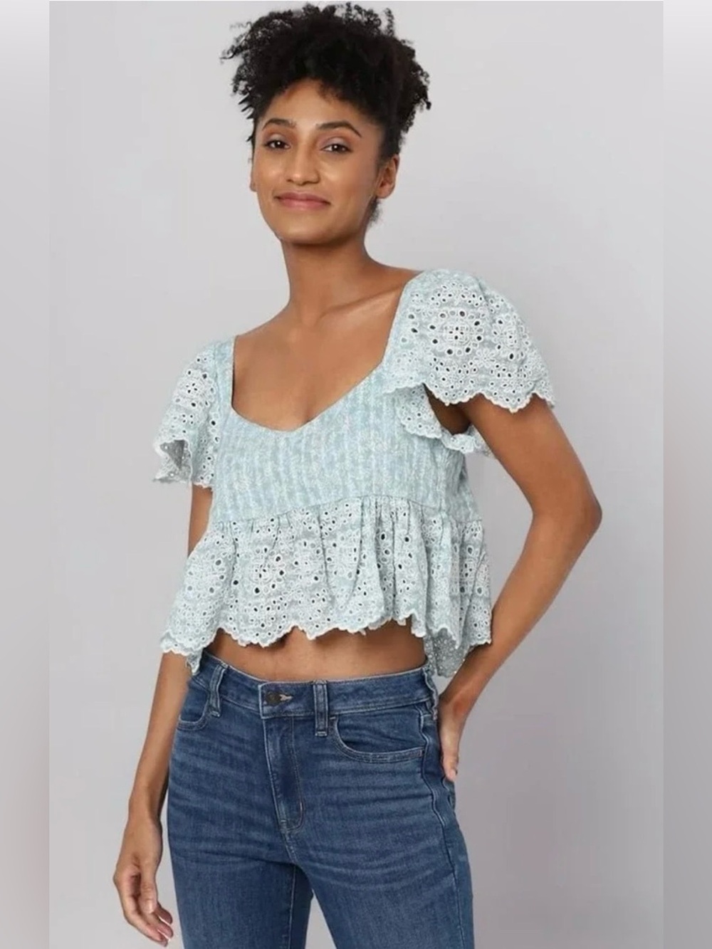American Eagle Outfitters Light Green Cropped Blouse